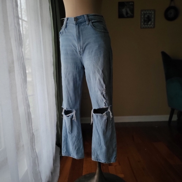 Abercrombie & Fitch Denim - Abercrombie & Fitch Light Wash Blue Distressed Straight Legged Jeans Size 4